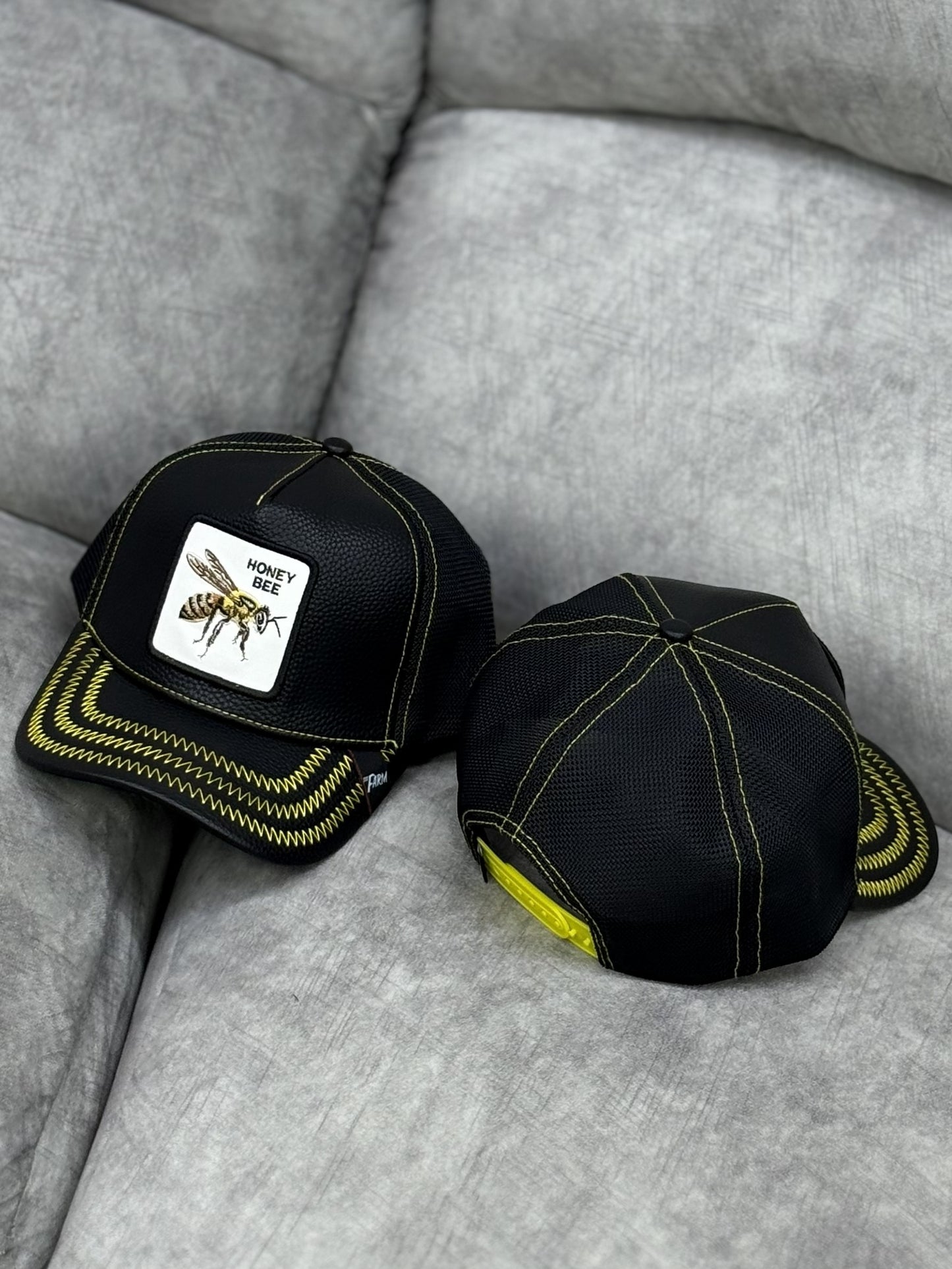Gorra | B2 | ABEJA NEGRA