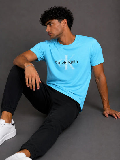 Camiseta 200 gramos referencia 11004, color Celeste, talla M