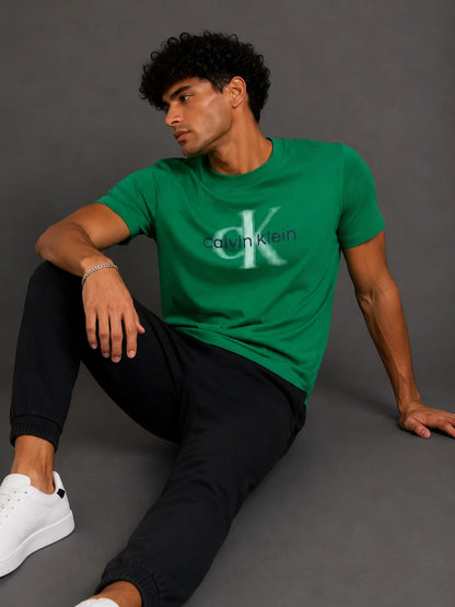 Camiseta 200 gramos referencia 11004, color Verde trebol, talla XL
