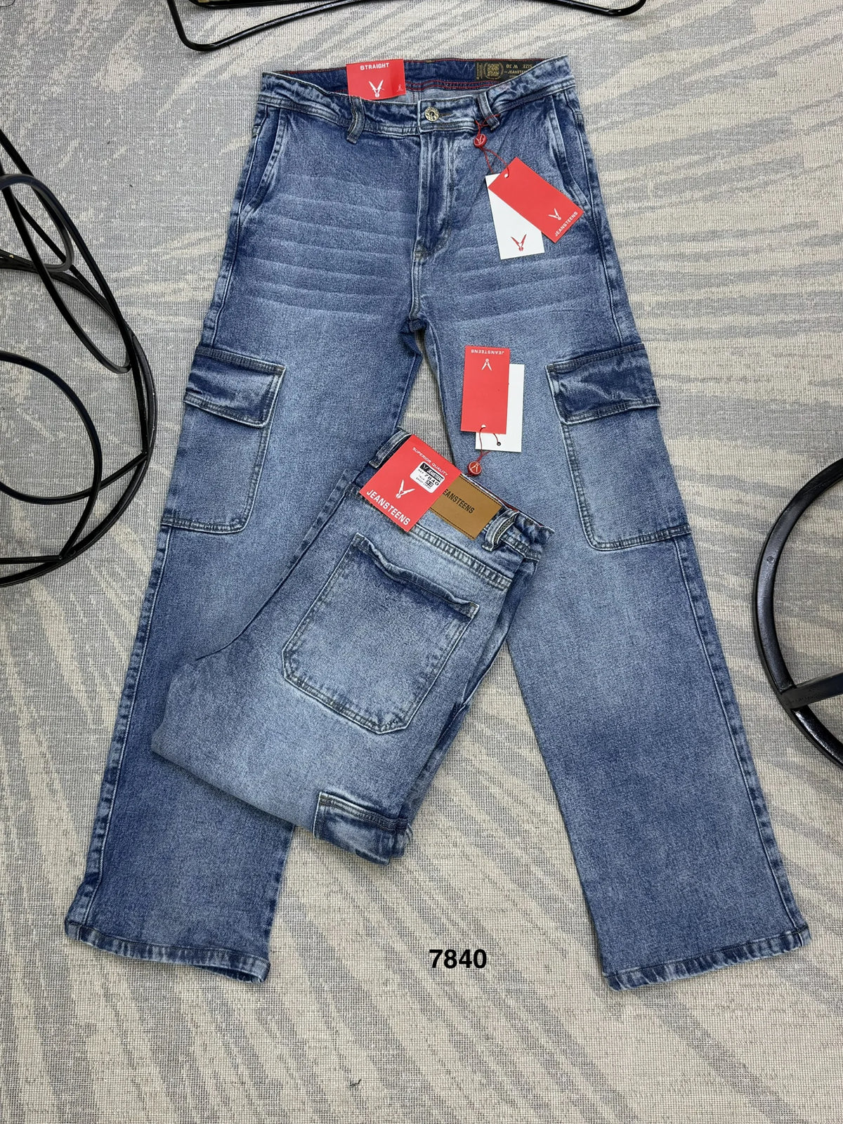Jean Baggy referencia 7840, color Celeste, talla 36