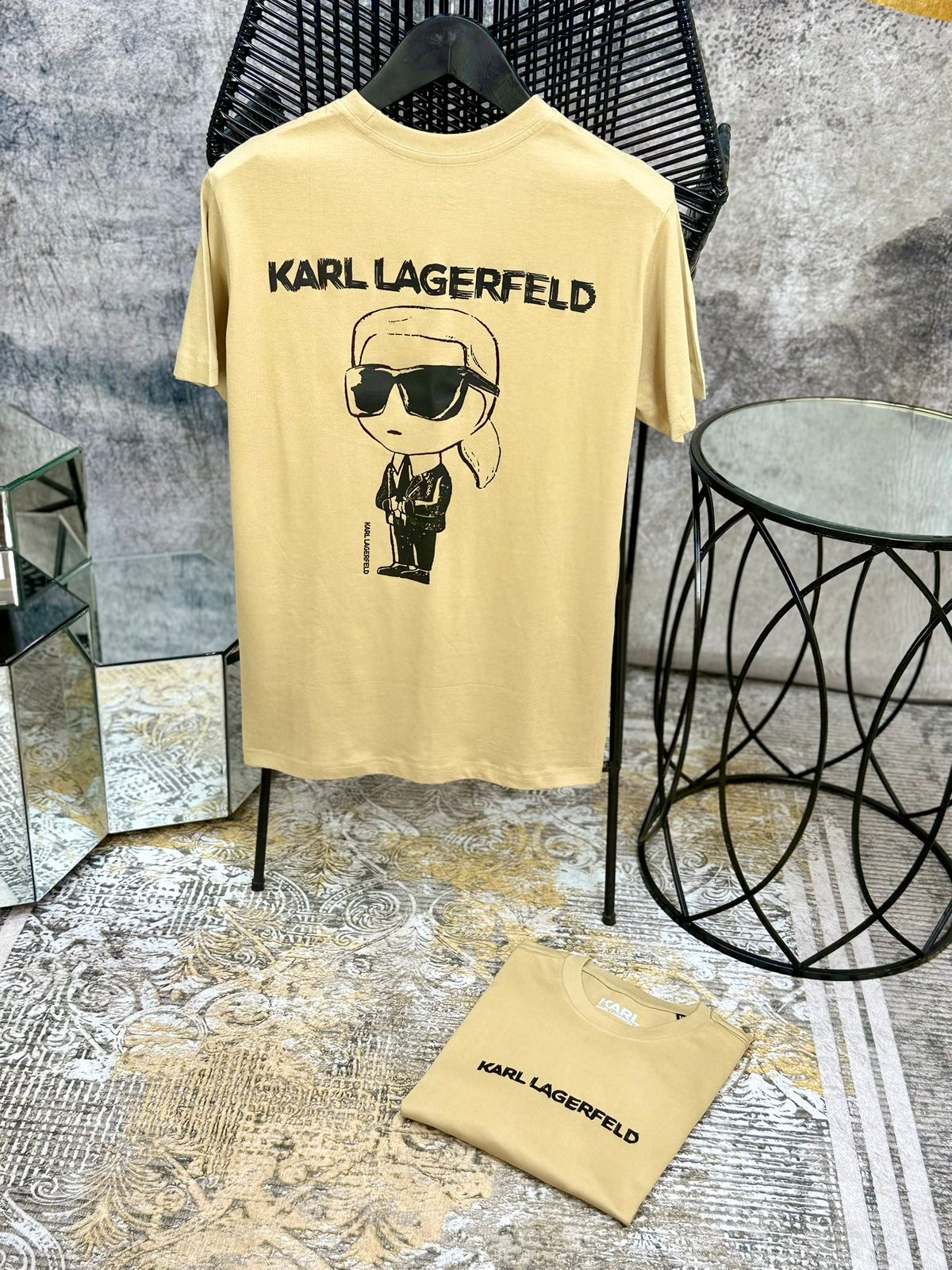 Camiseta 1.1 | Talla L | B1