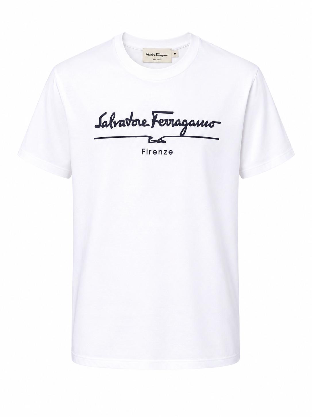 Camisetas con presencia, detalles exclusivos y diseños que marcan tendencia